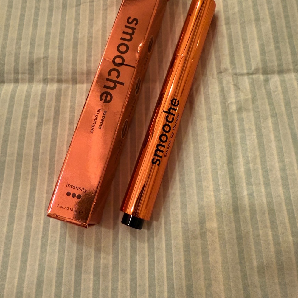 Smooche lip plumping gloss set - Picture 5 of 9